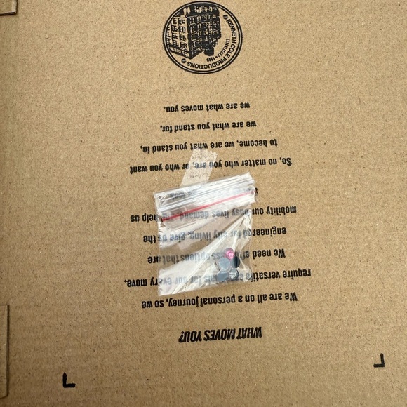 Kenneth Cole Reaction | Cameron Jewel Sneaker | Coral Rhinestone | NWT | 6 & 7 - Picture 8 of 9